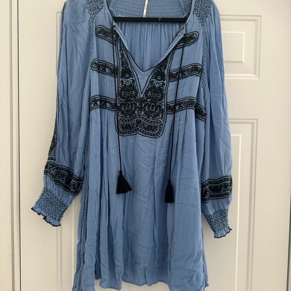 Free People Blue Bohemian Tunic dress with Black Embroidery sz S